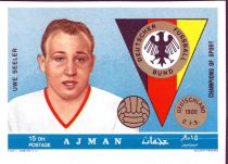 Uwe Seeler (1936-2022), Center-forward