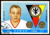 Uwe Seeler (1936-2022), Center-forward