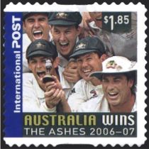 Australian Team with Ashes Urn