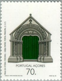 South door, Praia da Vitoria Church