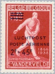 Overprinted 'LUCHTPOST-POSTE ARIENNE'