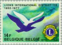 Two seagulls and the International Lions Club emblem