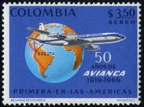 Avianca Boeing 720-B of the airline, with routes Globe