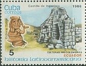 Tolita statue and Ingapirca fort (Ecuador)